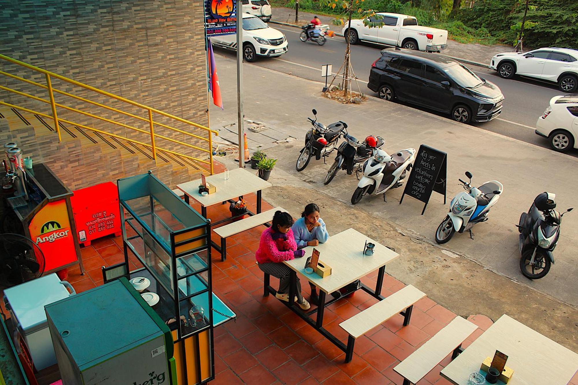 Island View Hostel Sihanoukville Exterior photo
